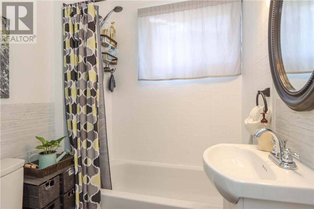 500 Carriere Street, Azilda, Ontario  P0M 1B0 - Photo 24 - 2128577