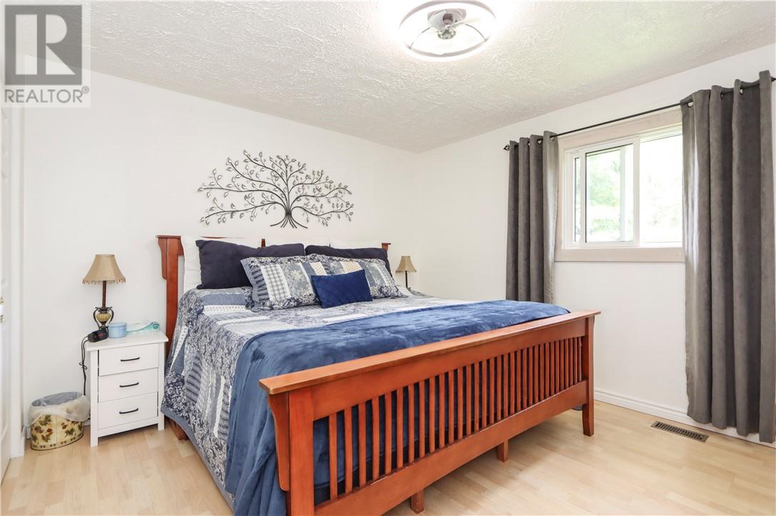 500 Carriere Street, Azilda, Ontario  P0M 1B0 - Photo 32 - 2128577