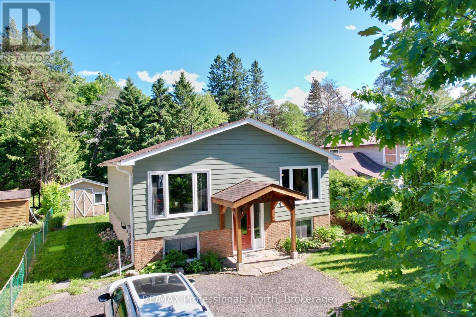 77 HANES ROAD, huntsville, Ontario