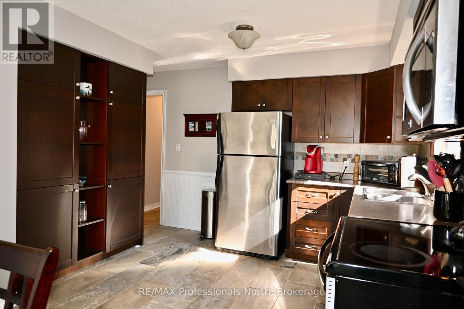 77 Hanes Road, Huntsville, Ontario  P1H 1M3 - Photo 14 - X13449190