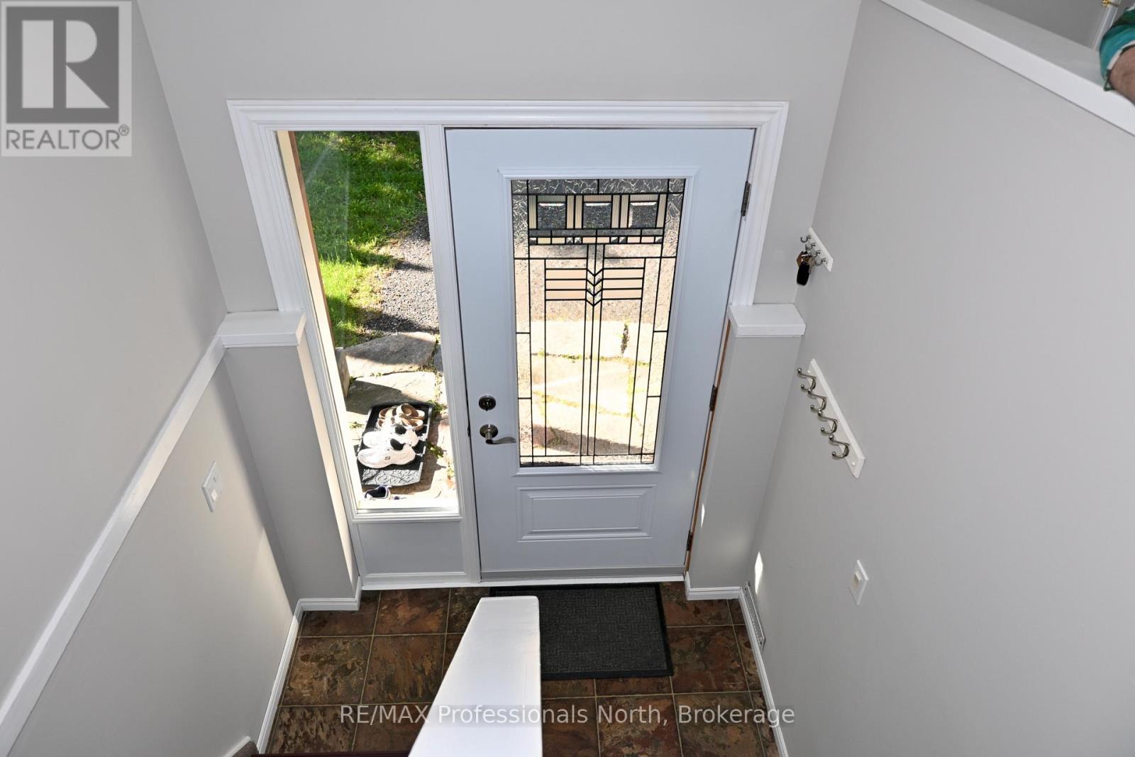 77 Hanes Road, Huntsville, Ontario  P1H 1M3 - Photo 8 - X13449190