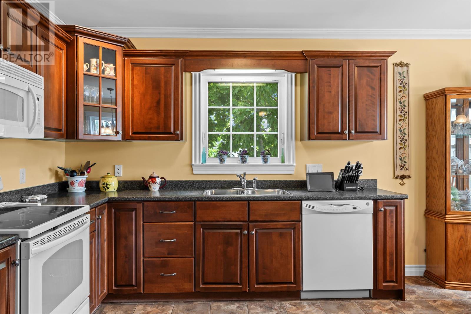 2b 6 Harley Street, Charlottetown, Prince Edward Island  C1A 5T8 - Photo 4 - 202614511