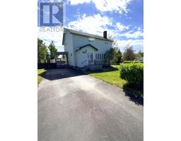 <div class="price">$259,900</div> 3 Willow Road<br>Grand Falls - Windsor, Newfoundland & Labrador<br><div class='bed_bath'>4 Bed | 2 Bath</div>