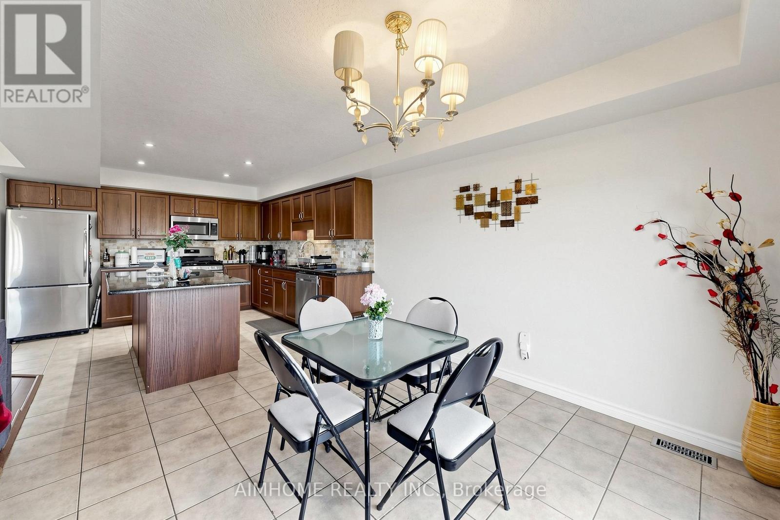 205 Huck Crescent, Kitchener, Ontario  N2N 0A3 - Photo 17 - X13449204