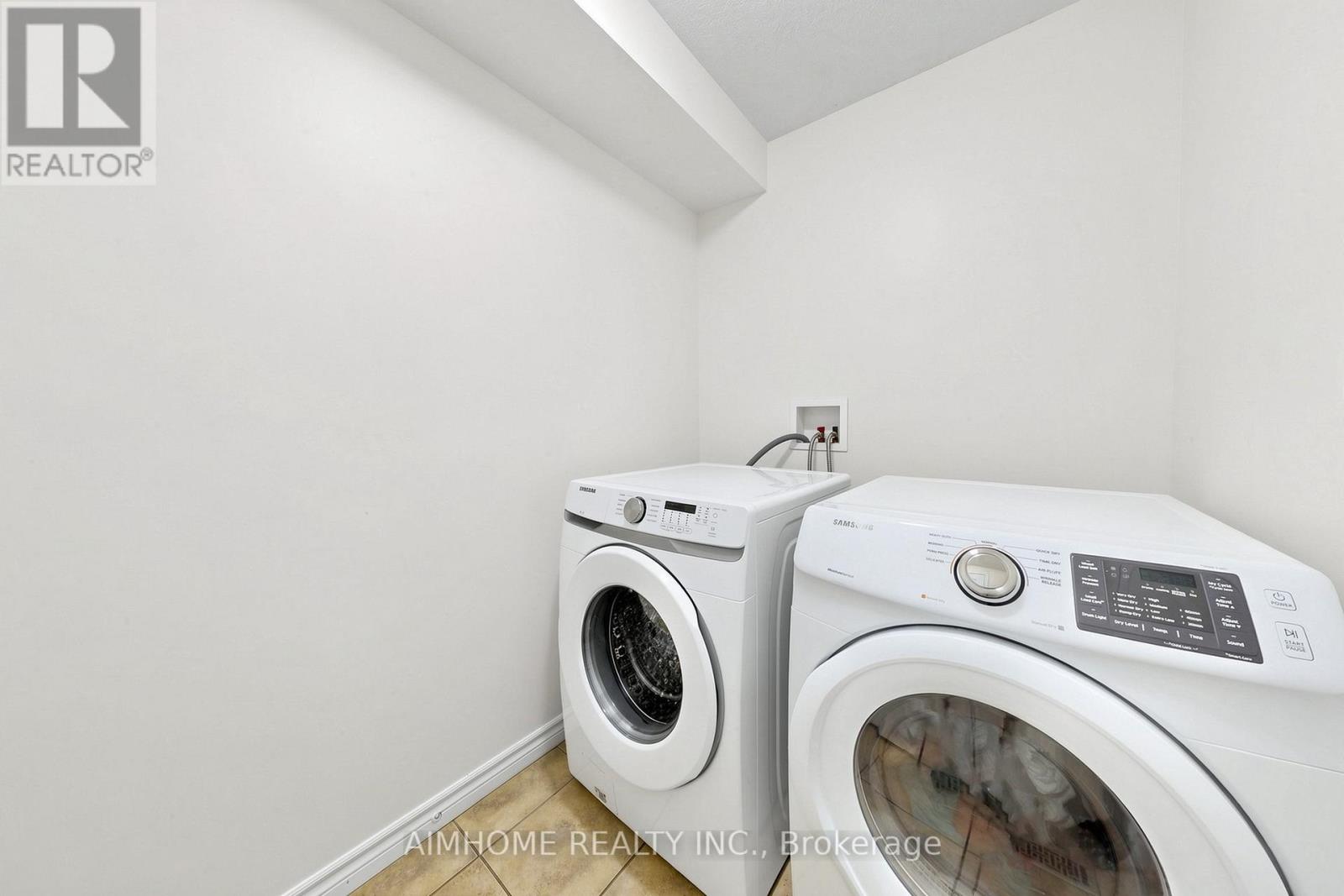 205 Huck Crescent, Kitchener, Ontario  N2N 0A3 - Photo 20 - X13449204