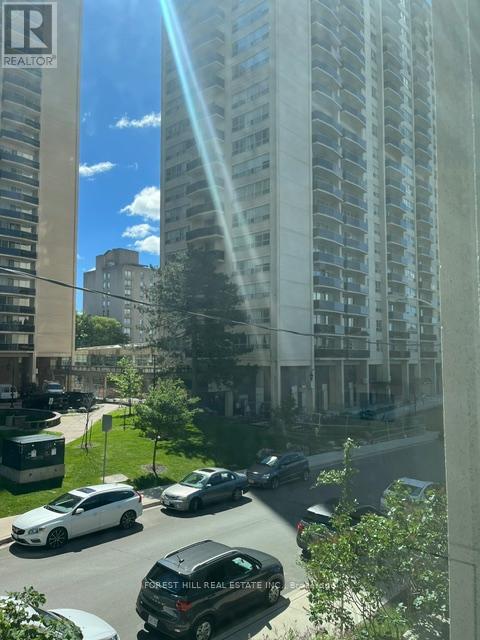 Th2 - 310 Tweedsmuir Avenue, Toronto, Ontario  M5P 2Y2 - Photo 37 - C13103788