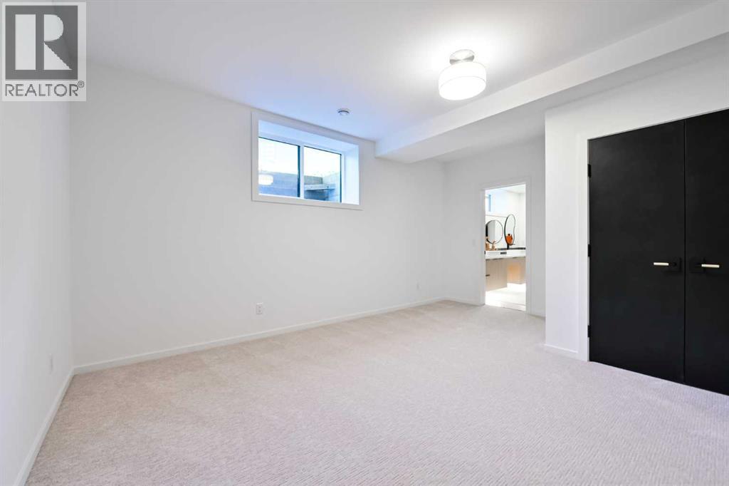 201 Eagle Ridge Drive Sw, Calgary, Alberta  T2V 2V6 - Photo 35 - A2318443