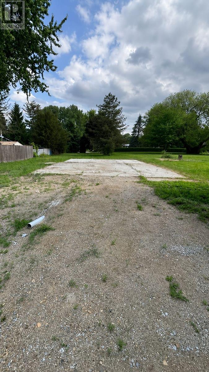 3877 Lasalle Line, Enniskillen, Ontario  N0N 1R0 - Photo 17 - X13449268