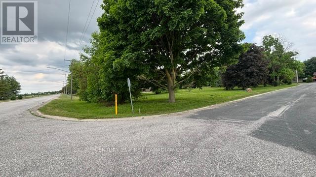 3877 Lasalle Line, Enniskillen, Ontario  N0N 1R0 - Photo 9 - X13449268