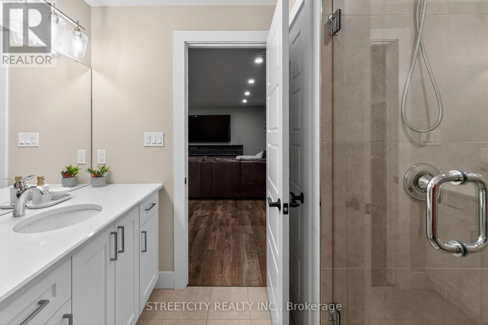 14 Rea Court, Southwold, Ontario  N5P 0E8 - Photo 41 - X13449278