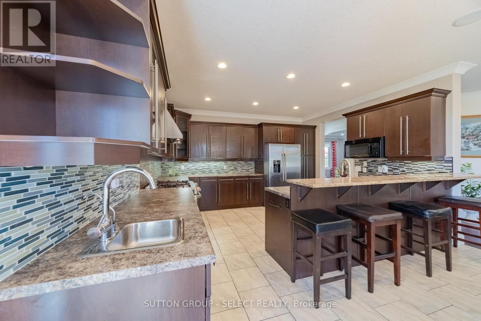 2229 Cardinal Court, London South, Ontario  N6M 0C2 - Photo 10 - X13449292