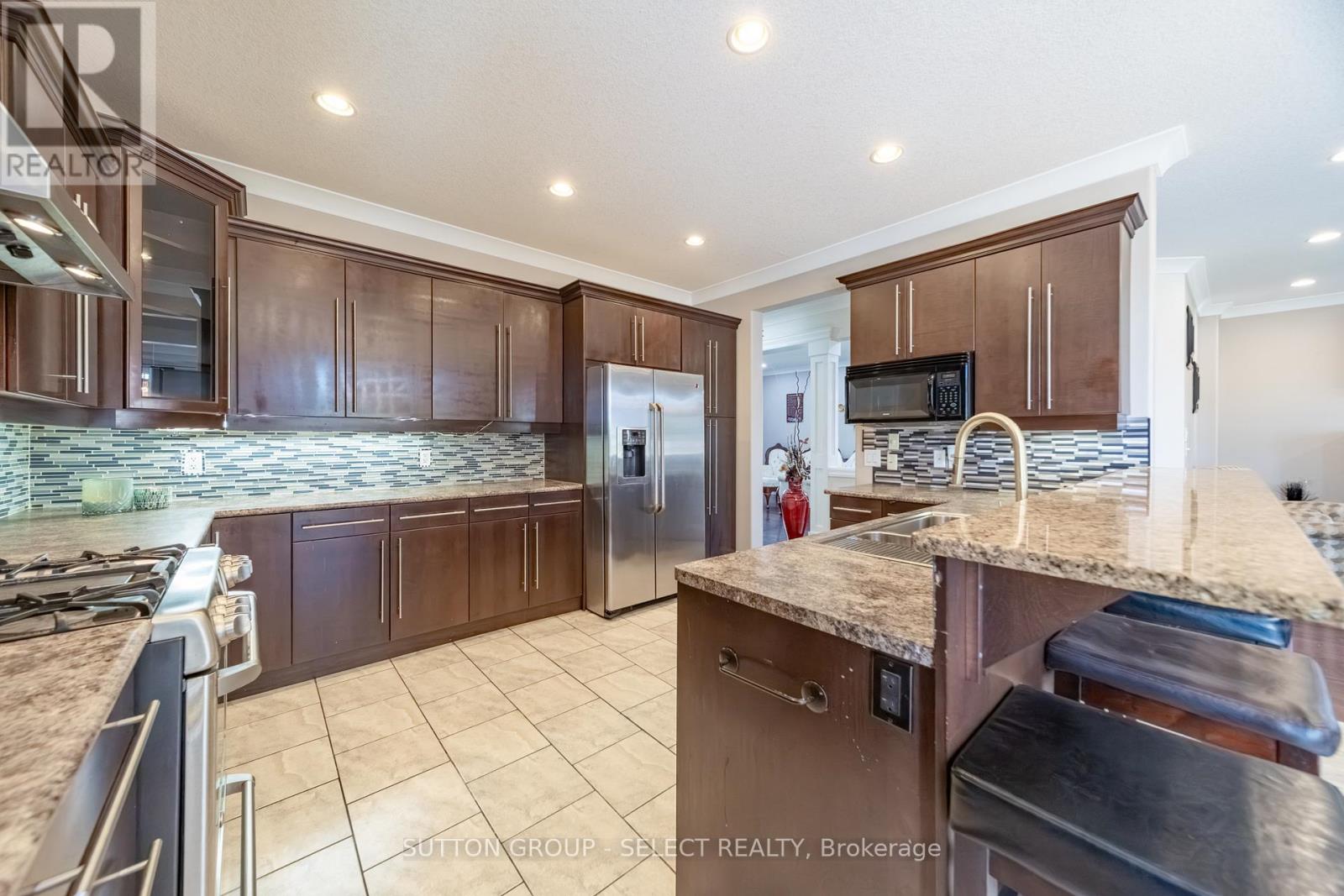 2229 Cardinal Court, London South, Ontario  N6M 0C2 - Photo 11 - X13449292
