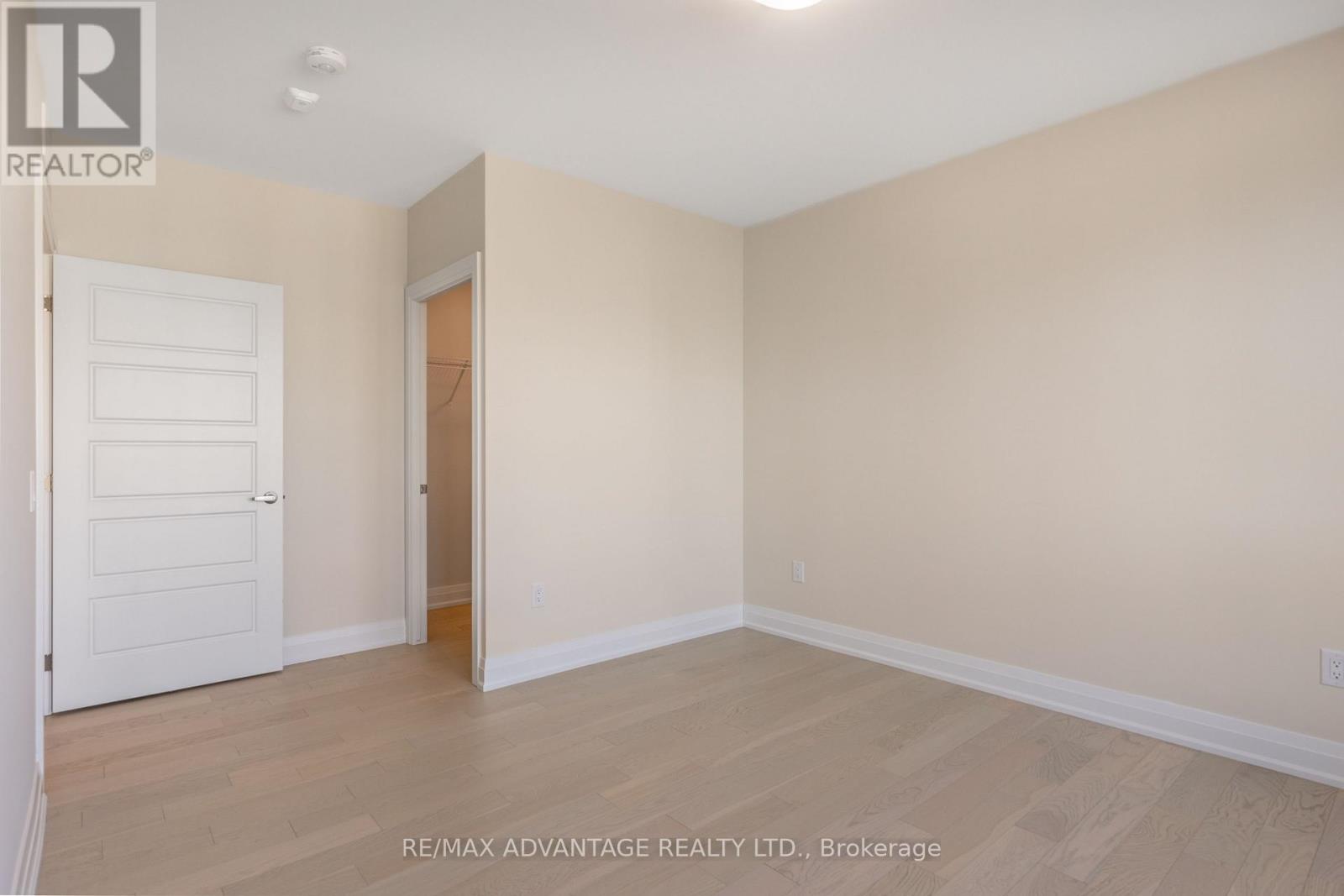 214 - 1975 Fountain Grass Drive, London South, Ontario  N6K 0M3 - Photo 5 - X13449342