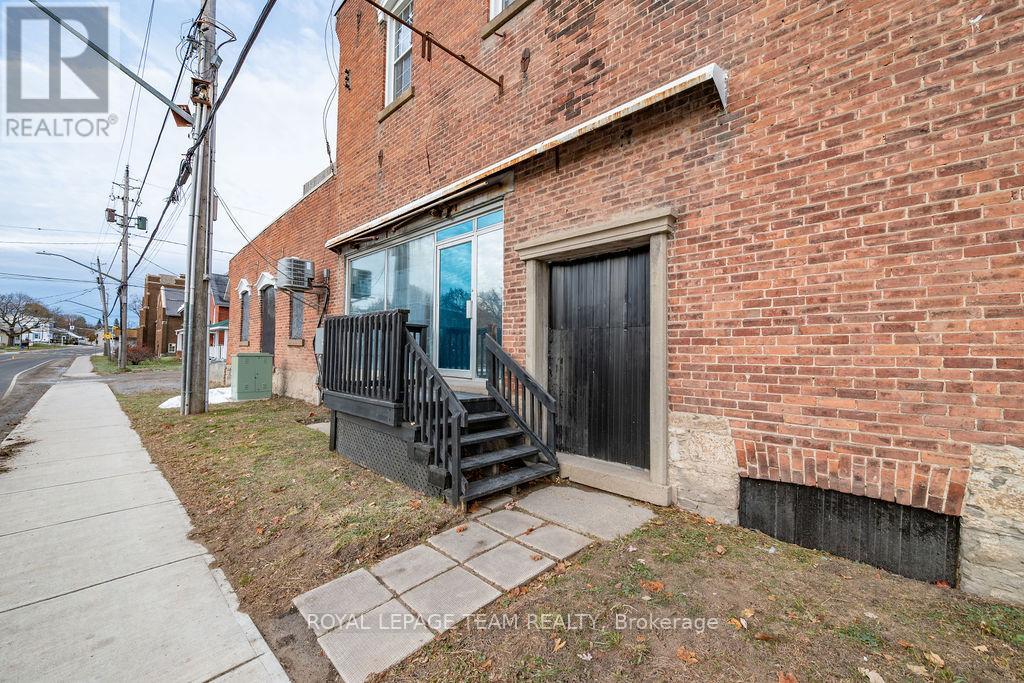 4 Elgin Street W, Arnprior, Ontario K7S 1N3 - Photo 6 - X13449350