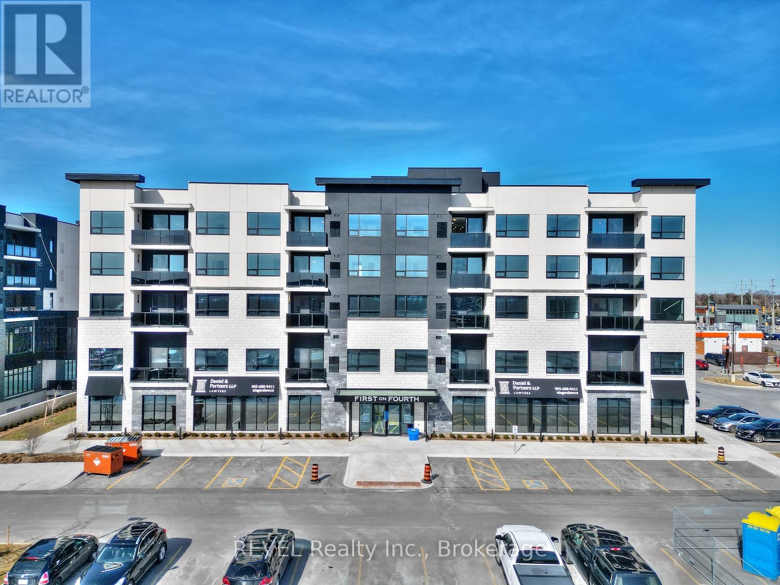 503 - 300B FOURTH AVENUE