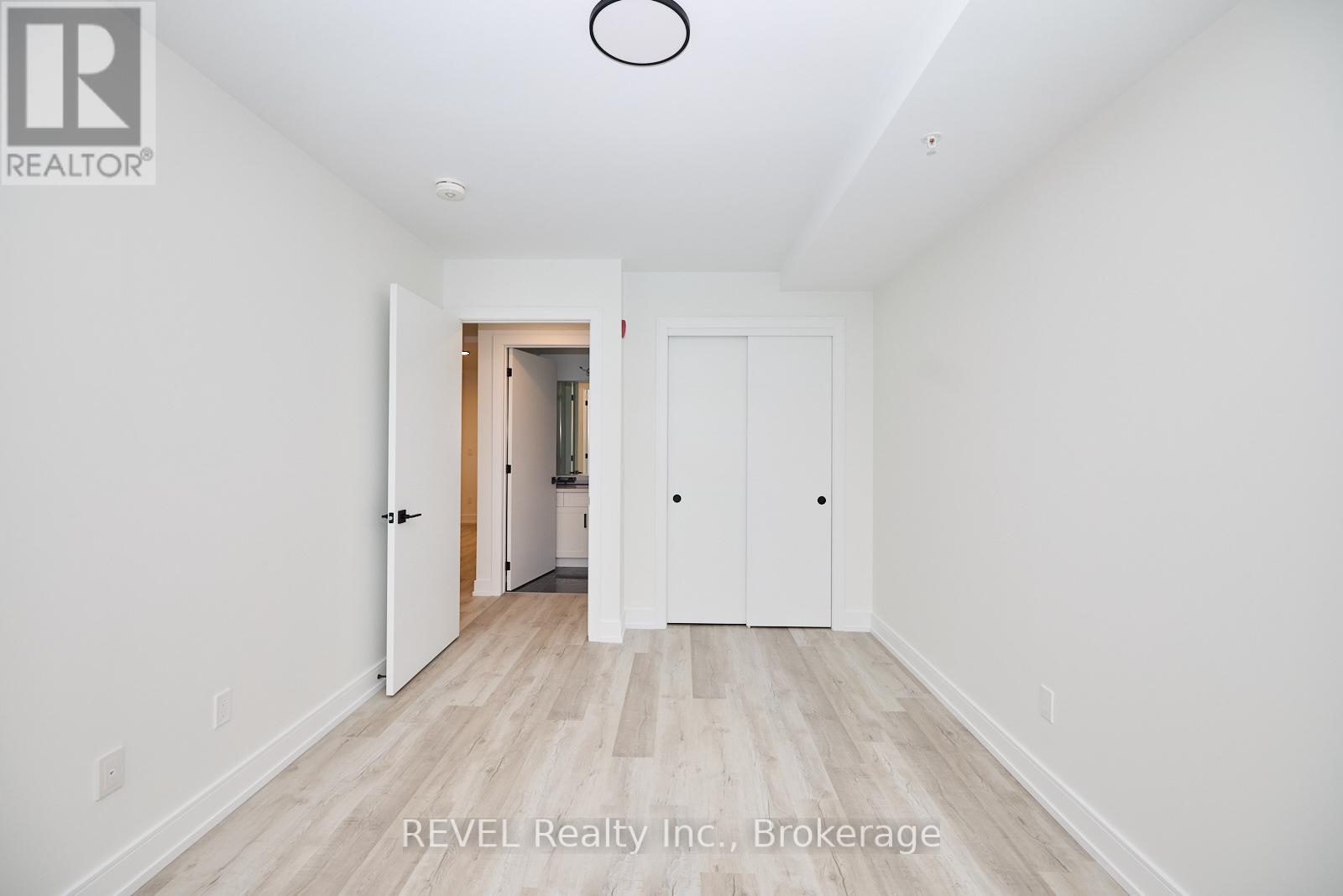 503 - 300b Fourth Avenue, St. Catharines, Ontario  L2S 0E6 - Photo 14 - X13449380