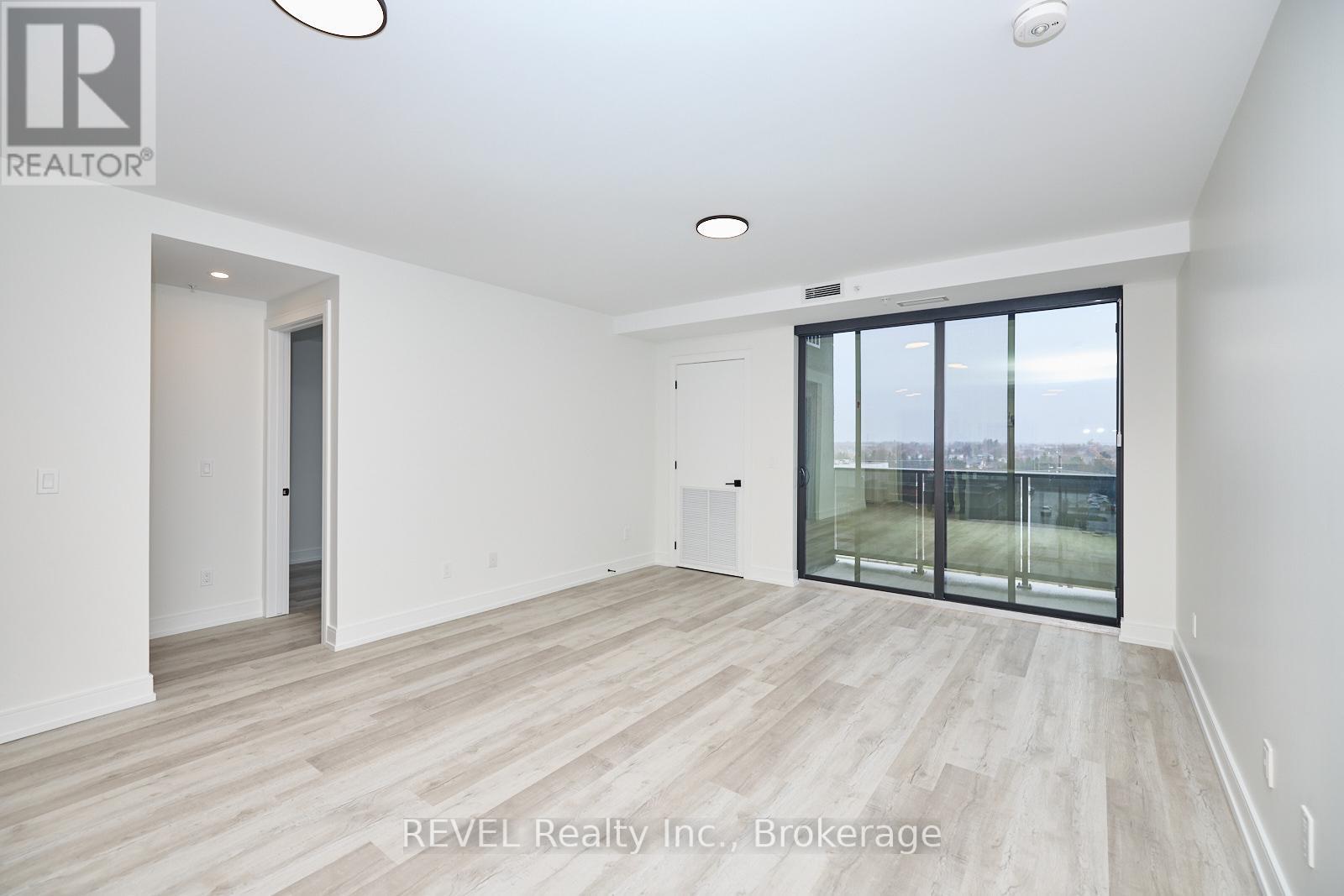 503 - 300b Fourth Avenue, St. Catharines, Ontario  L2S 0E6 - Photo 5 - X13449380