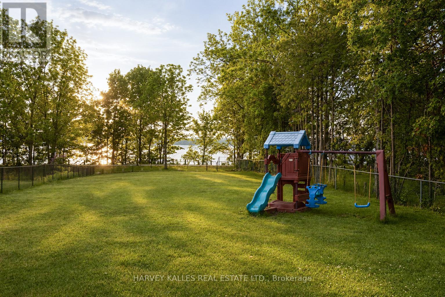 65 Shanty Bay Road, Barrie, Ontario  L4M 1C9 - Photo 34 - S13249774