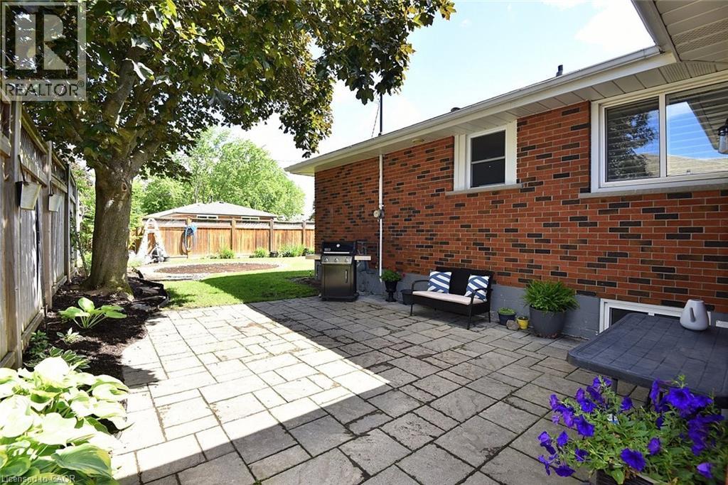 7 Monarch Court, Dundas, Ontario  L9H 3W2 - Photo 31 - 40839746