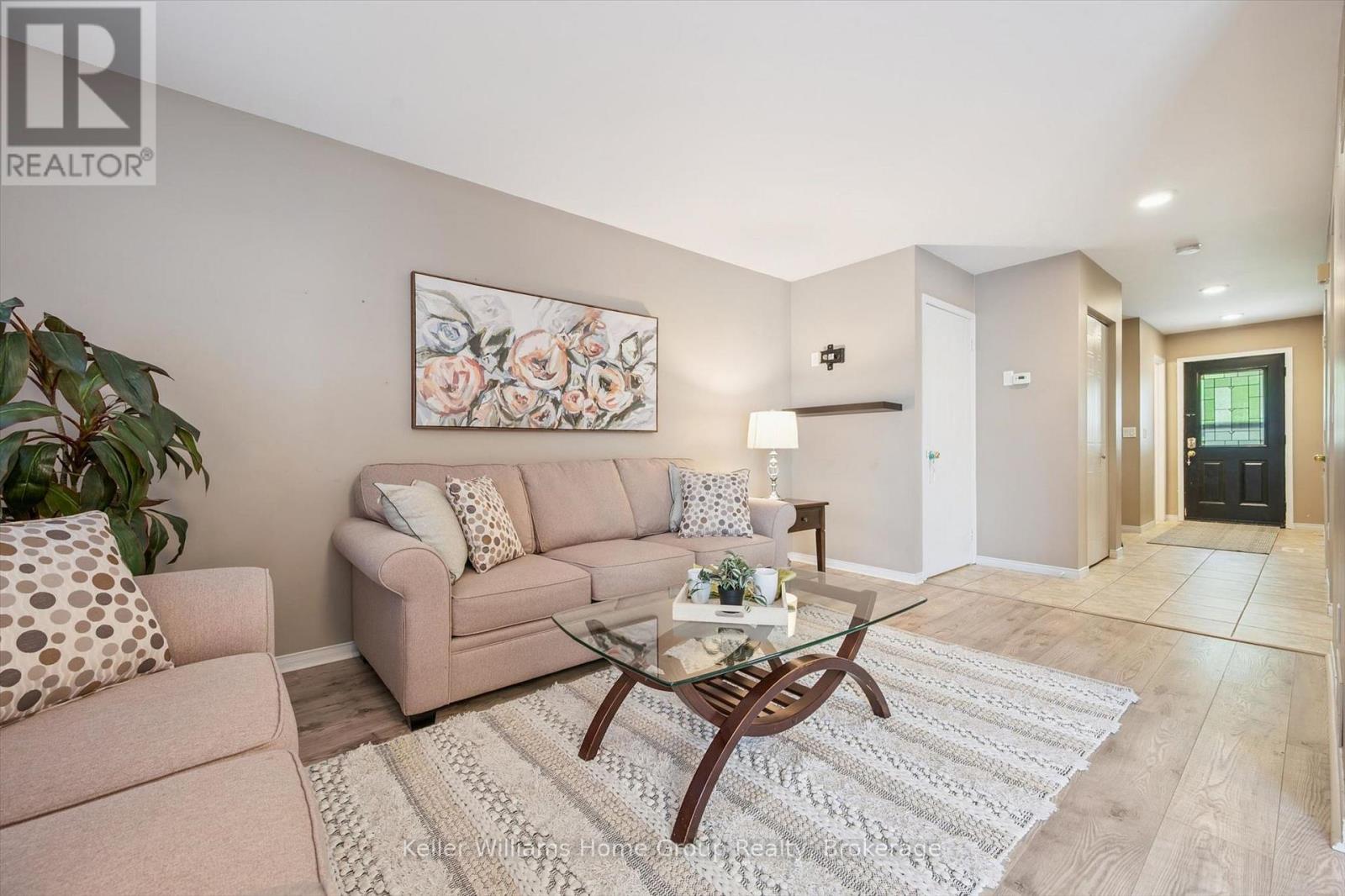 5 Law Drive, Guelph (Grange Road), Ontario N1E 7G3 - Photo 9 - X13449276