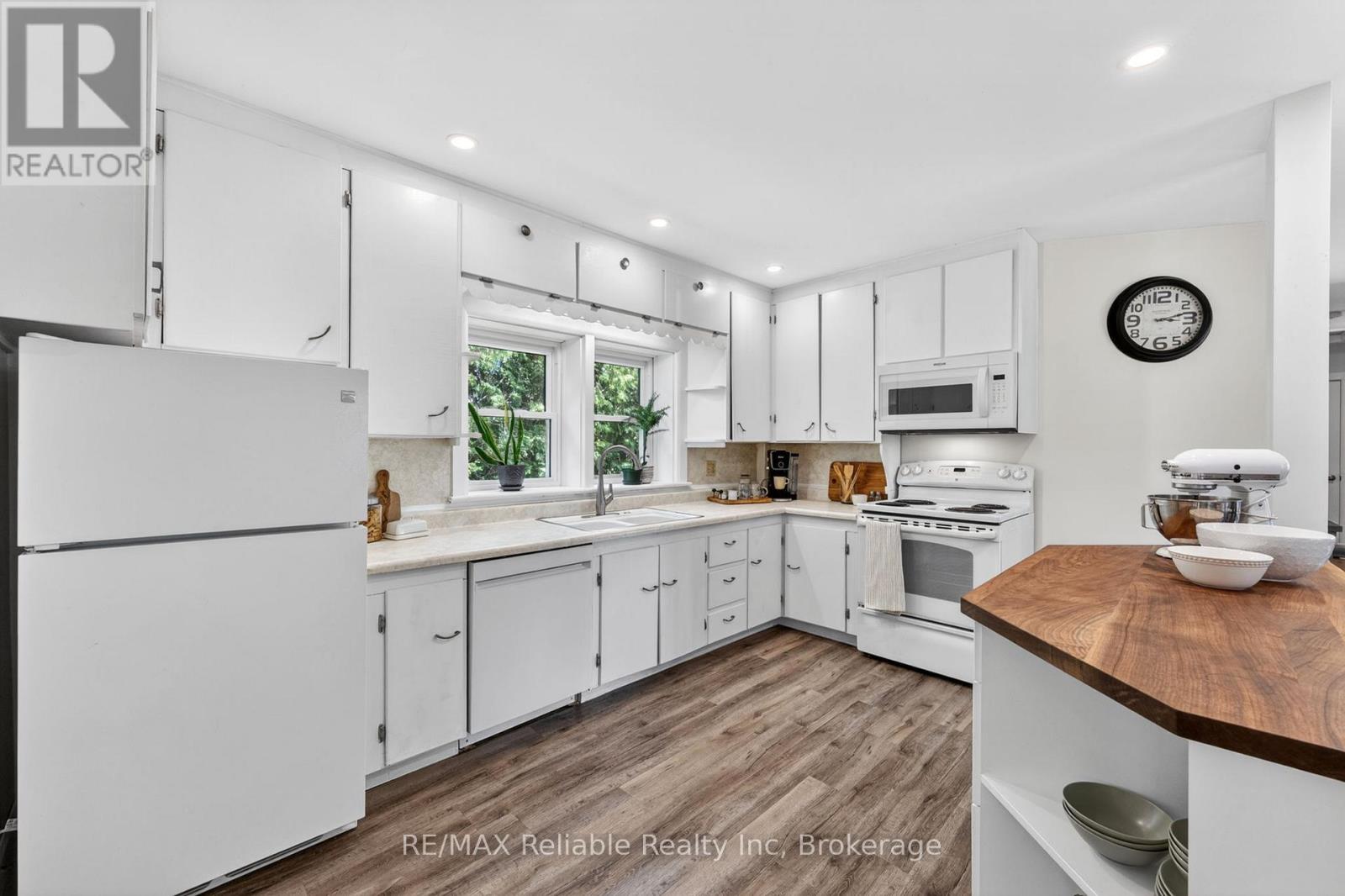 38104 Blyth Road, Ashfield-Colborne-Wawanosh (Colborne), Ontario  N7A 3Y2 - Photo 10 - X13449366