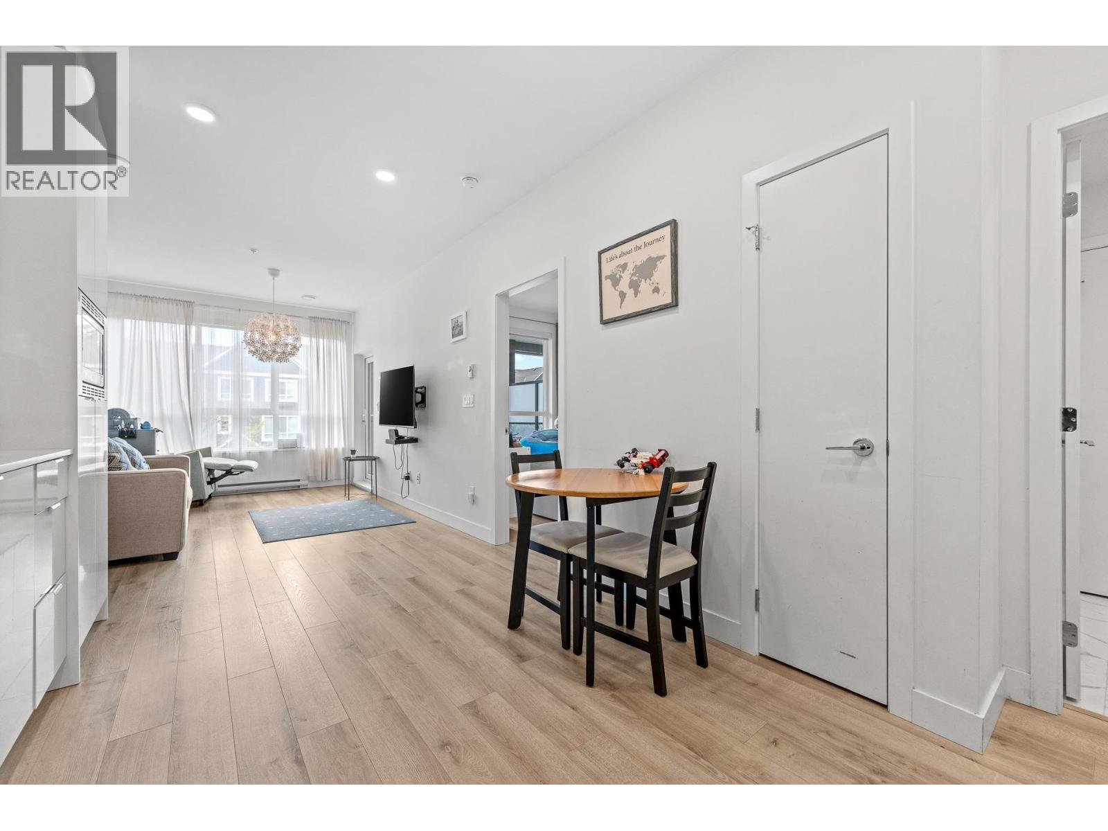 215 1892 Starling Drive, Tsawwassen, British Columbia  V4M 0C7 - Photo 5 - R3136254