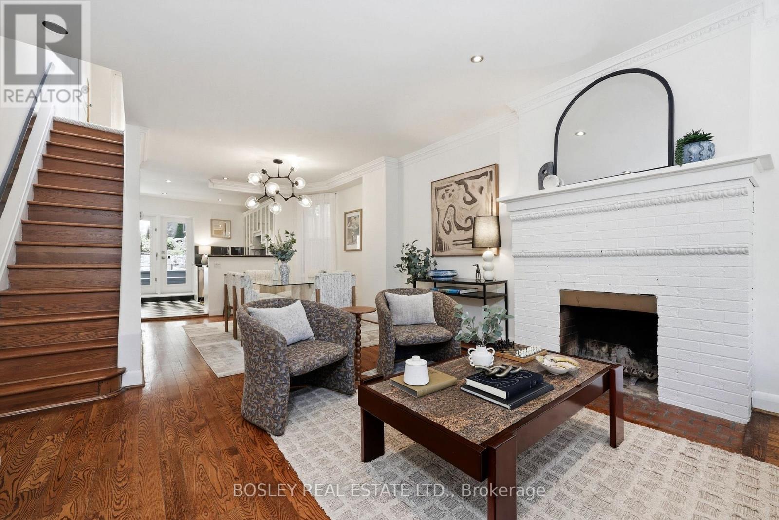 34 Tennis Crescent, Toronto, Ontario  M4K 1J3 - Photo 9 - E13449296