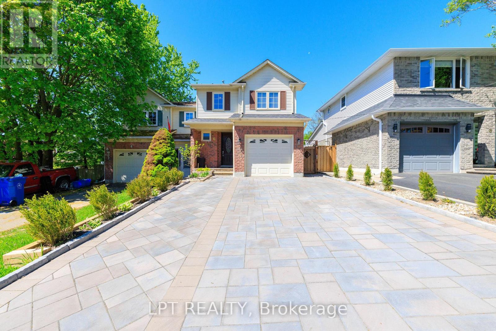 6 Odin Crescent, Aurora, Ontario  L4G 3T4 - Photo 2 - N13449266