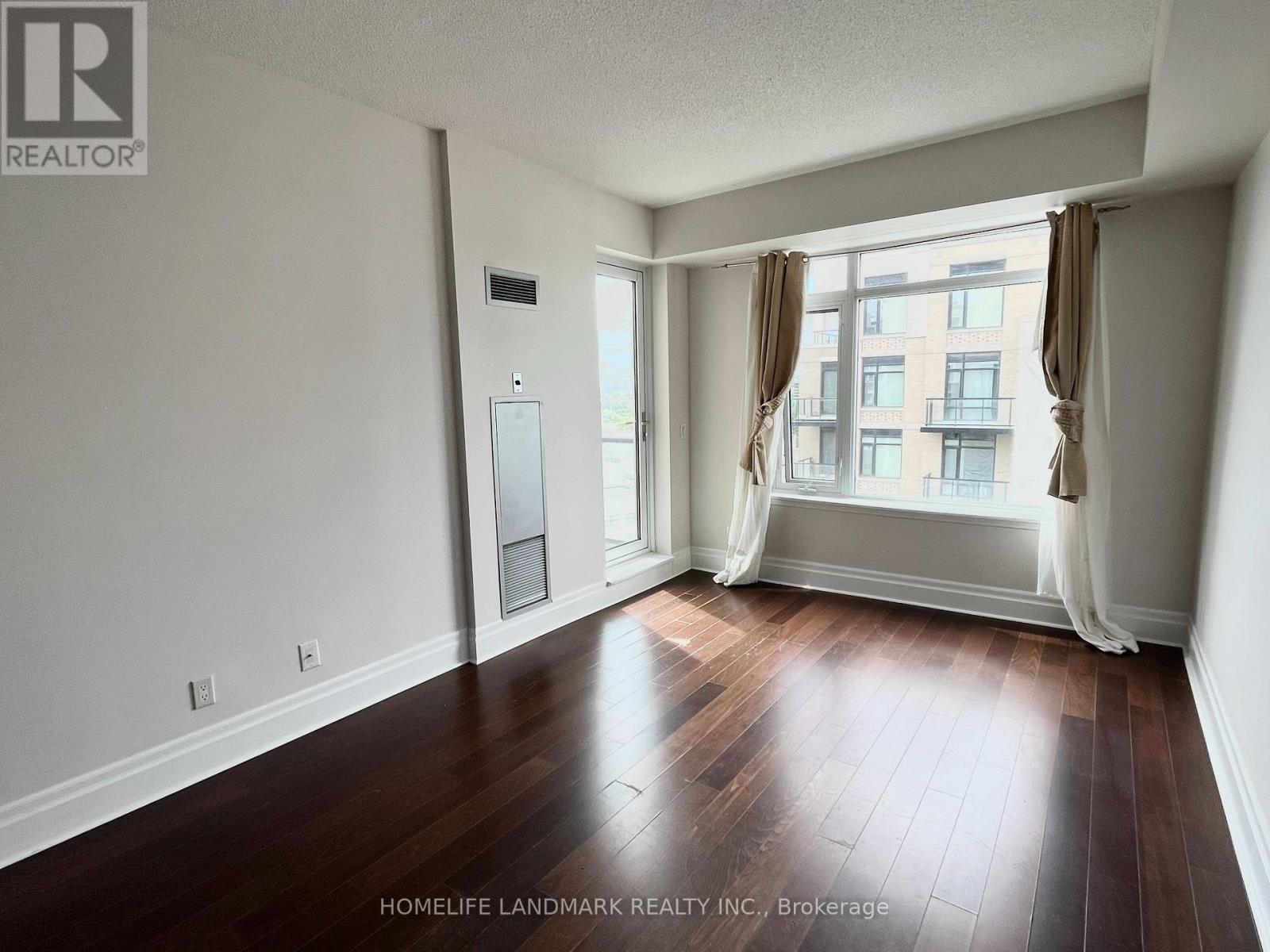 905 - 111 Upper Duke Crescent, Markham, Ontario  L6G 0C8 - Photo 7 - N13449286