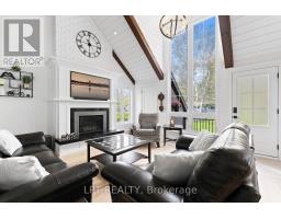 59 KING STREET, Georgina, Ontario