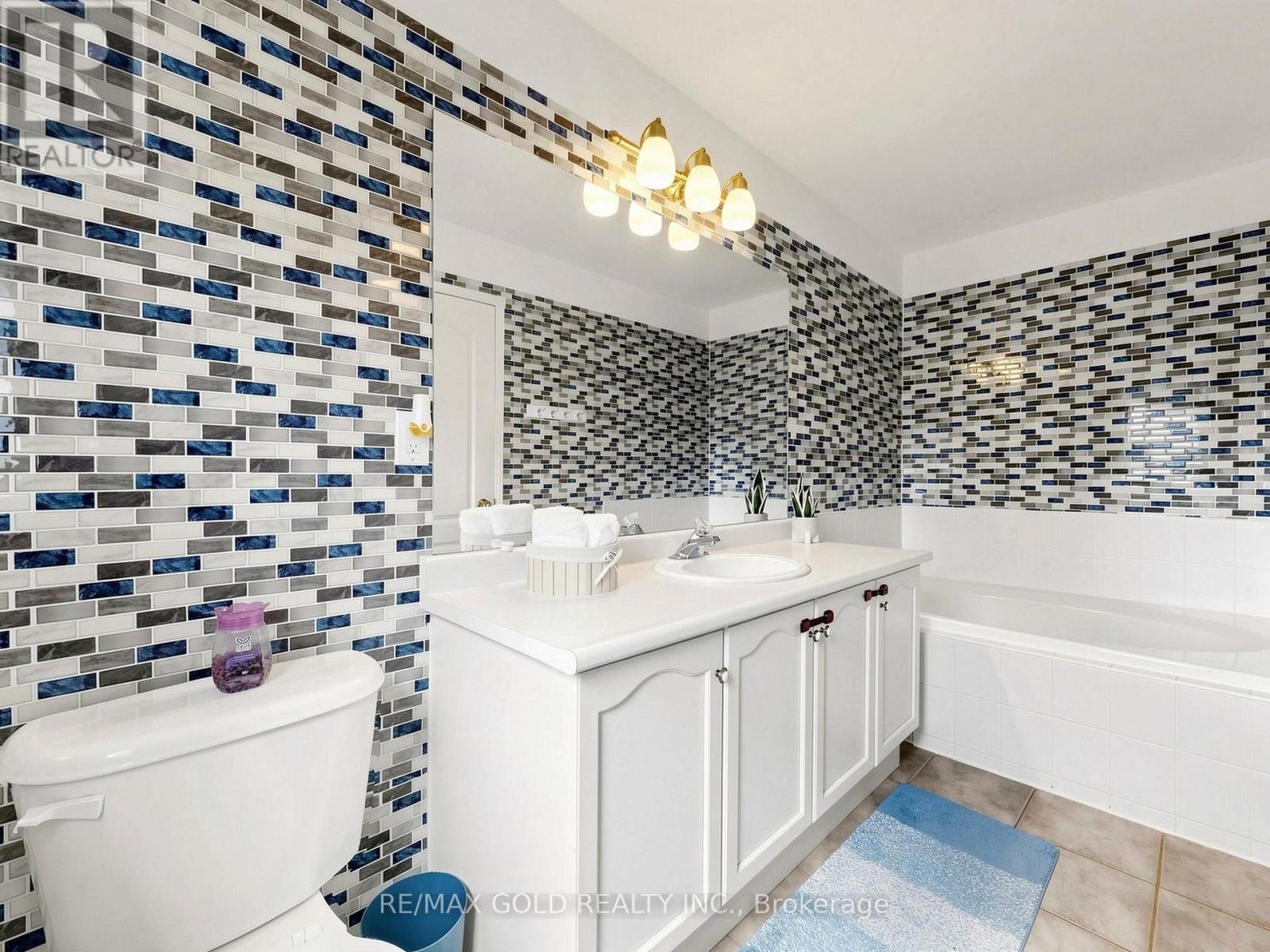 110 Tiller Trail, Brampton, Ontario  L6X 4S8 - Photo 25 - W13449312