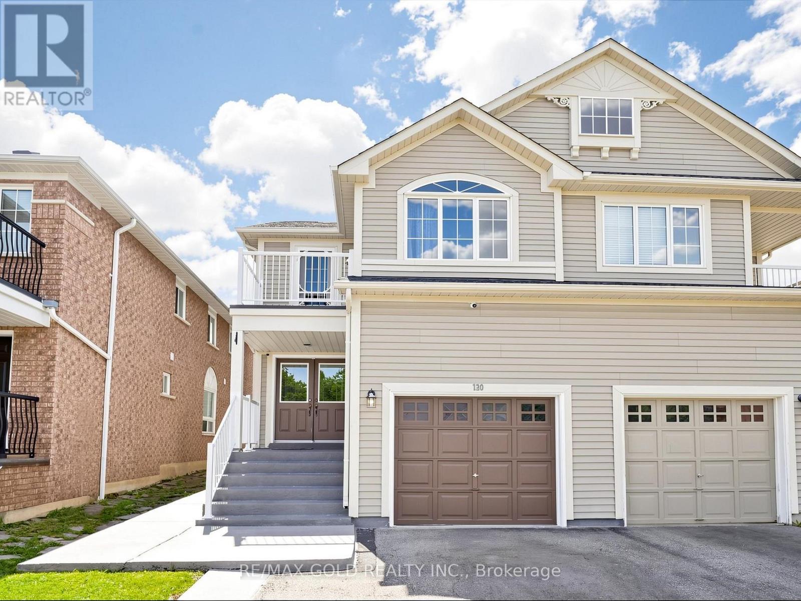 110 Tiller Trail, Brampton, Ontario  L6X 4S8 - Photo 3 - W13449312