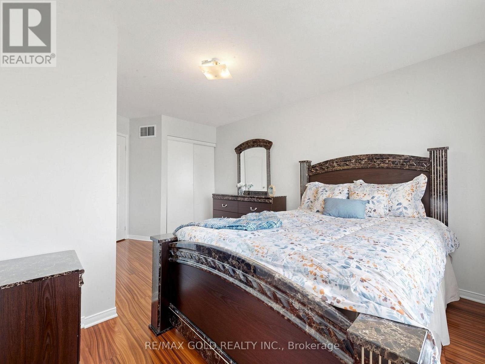 110 Tiller Trail, Brampton, Ontario  L6X 4S8 - Photo 30 - W13449312