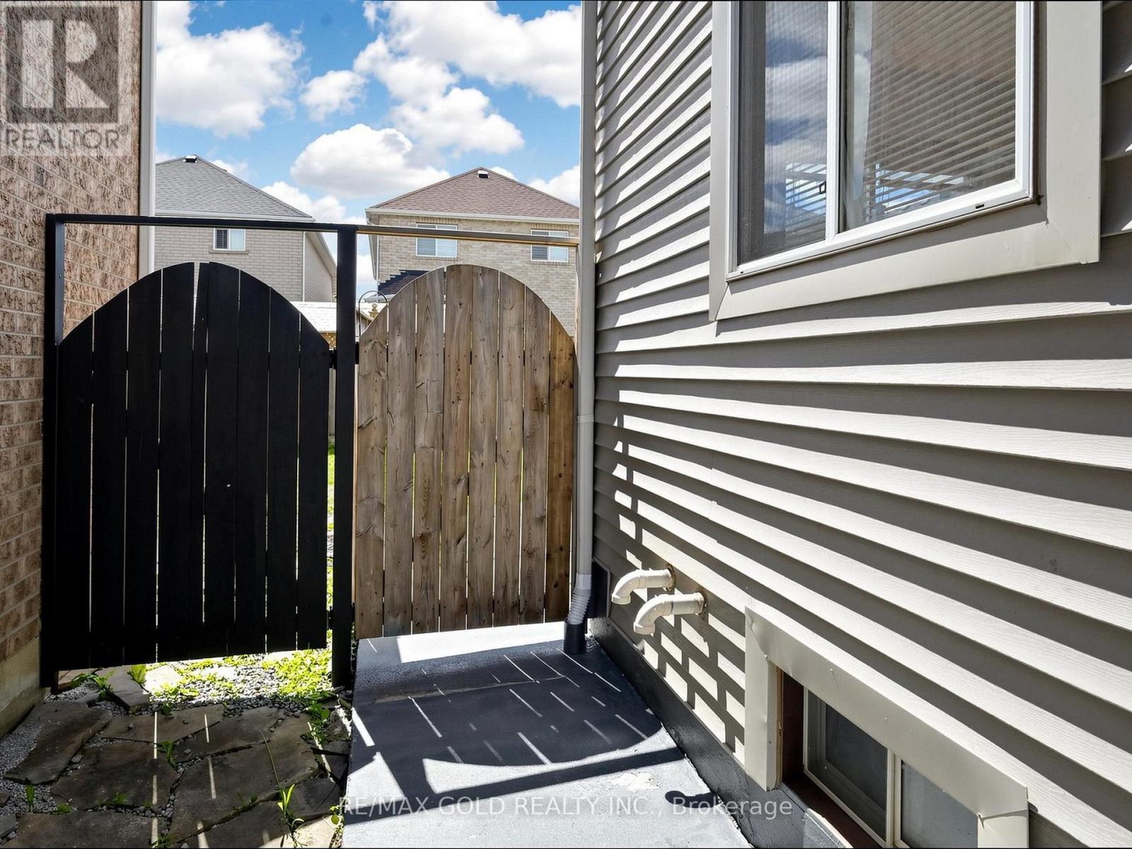 110 Tiller Trail, Brampton, Ontario  L6X 4S8 - Photo 41 - W13449312