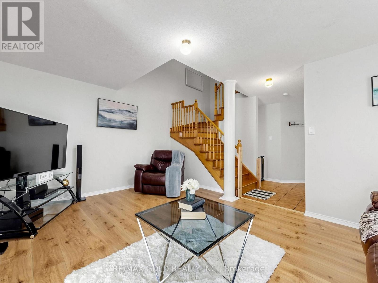 110 Tiller Trail, Brampton, Ontario  L6X 4S8 - Photo 9 - W13449312