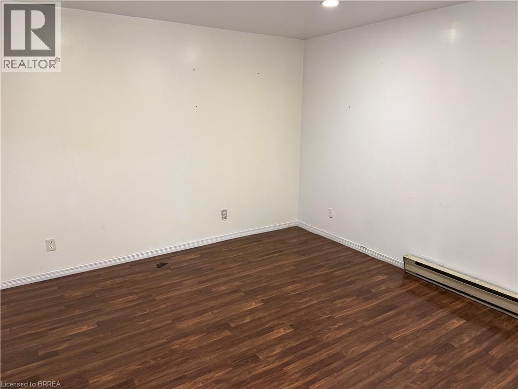 21 Kenyon Street Unit# 5, Brantford, Ontario  N3S 7R7 - Photo 11 - 40835333