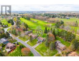 14 CURLING ROAD, Bracebridge, Ontario