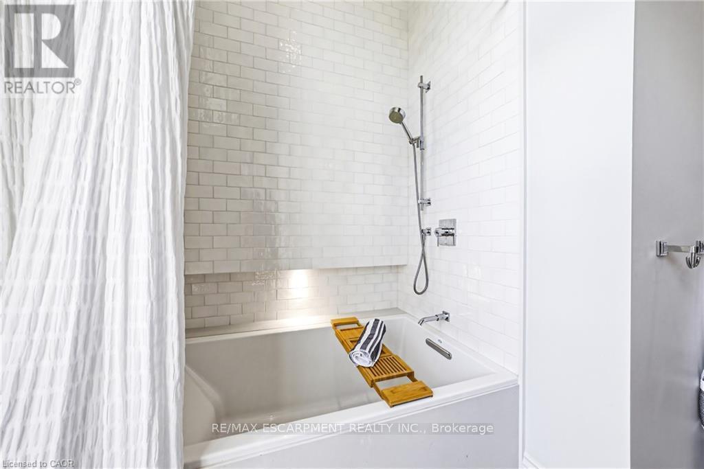 38 Visser Drive, Puslinch, Ontario  N0B 2J0 - Photo 22 - X13449294