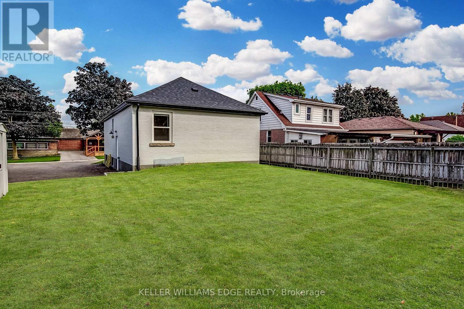 202 Erindale Avenue, Hamilton, Ontario  L8K 4R7 - Photo 37 - X13449308