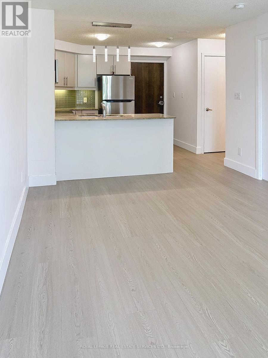 1204 - 18 Harbour Street, Toronto, Ontario  M5J 2Z6 - Photo 11 - C13445494