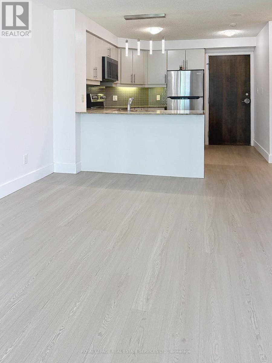 1204 - 18 Harbour Street, Toronto, Ontario  M5J 2Z6 - Photo 6 - C13445494