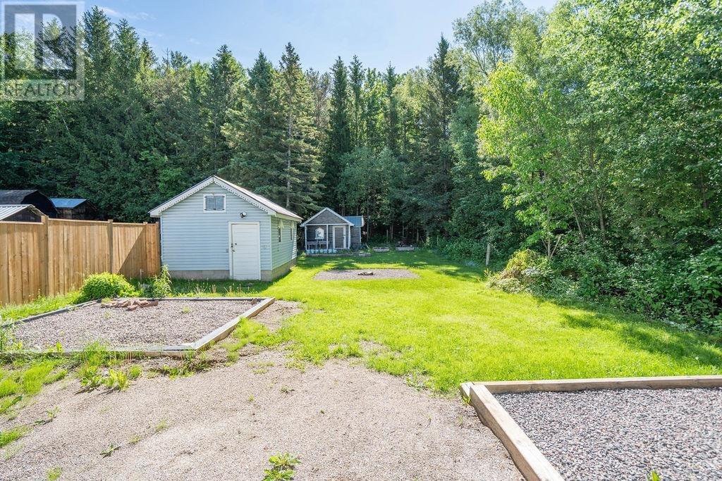 230 St Patrick St, Sault Ste. Marie, Ontario P6C 3S5 - Photo 6 - SM261468