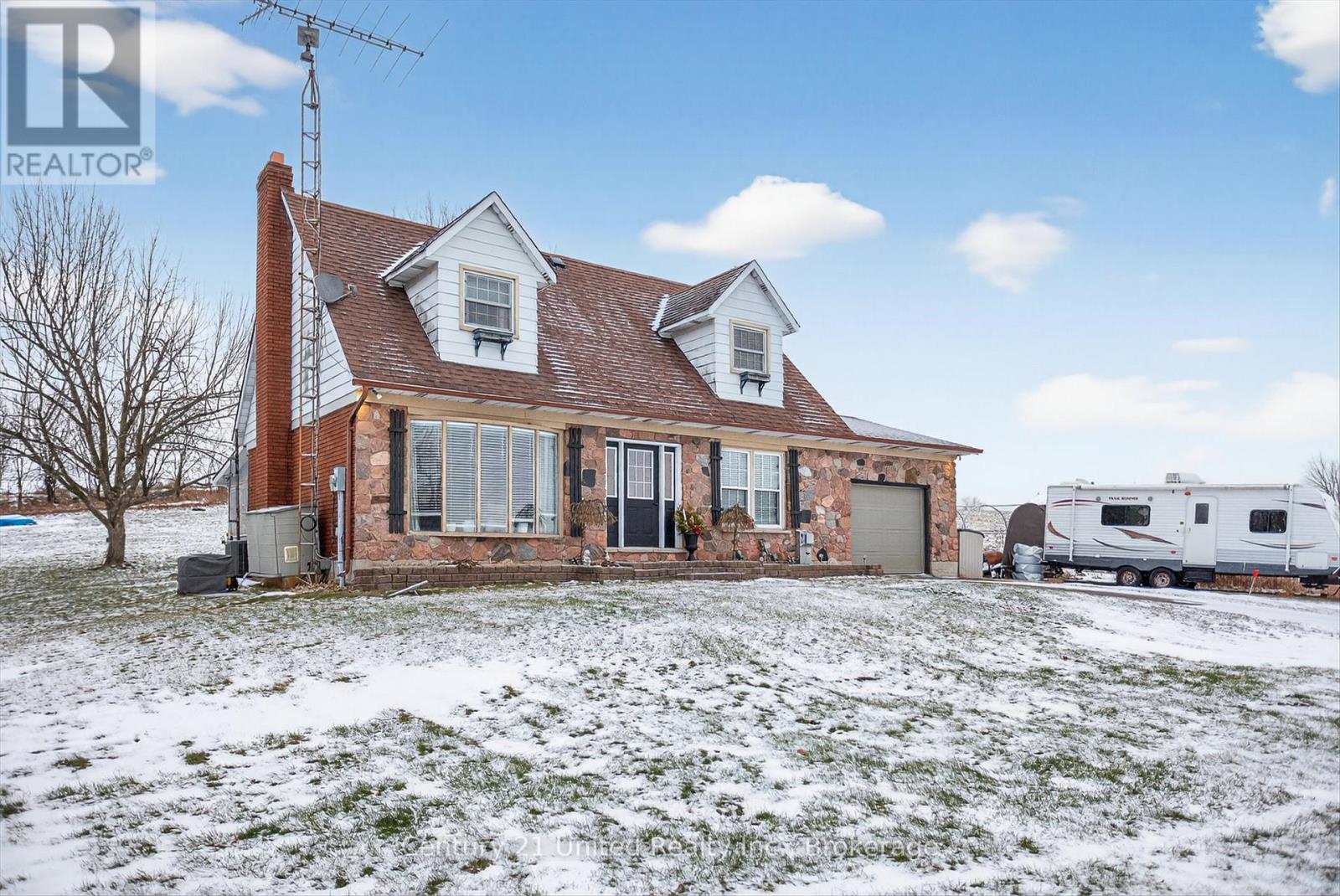 965 Hiawatha Line, Otonabee-South Monaghan, Ontario  K9J 6X8 - Photo 2 - X13449554