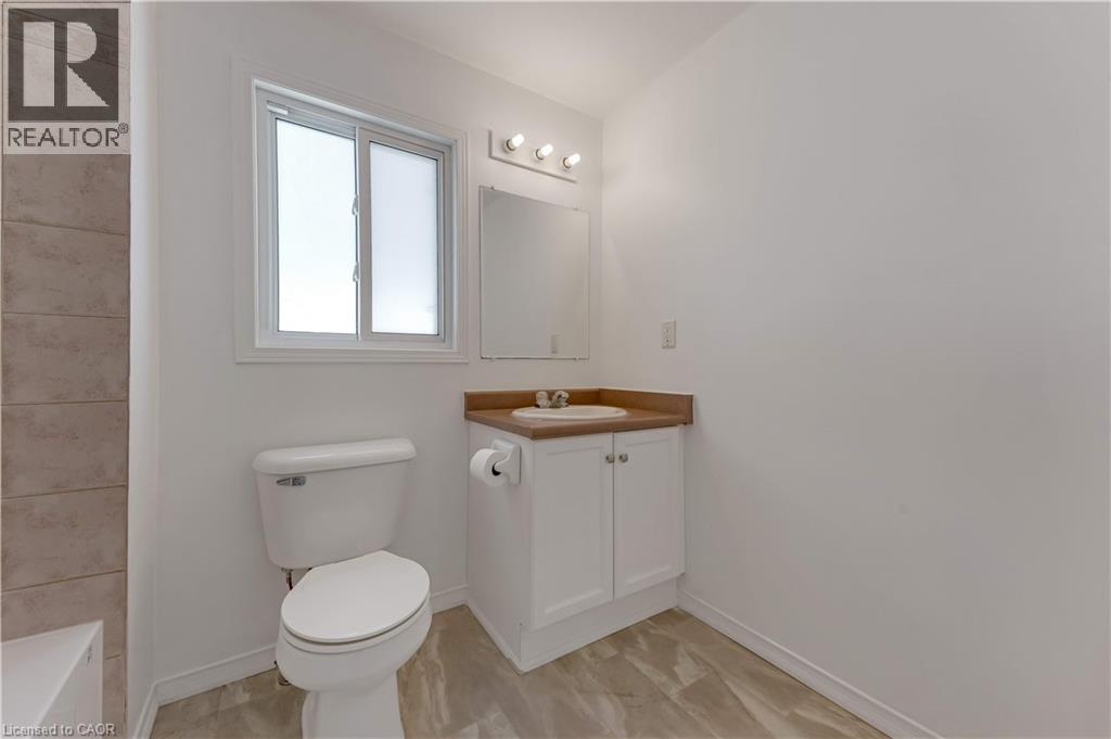 359 Highbrook Crescent, Kitchener, Ontario  N2E 3P5 - Photo 29 - 40838512