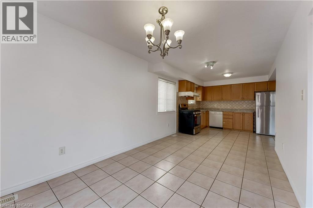 359 Highbrook Crescent, Kitchener, Ontario  N2E 3P5 - Photo 11 - 40838512