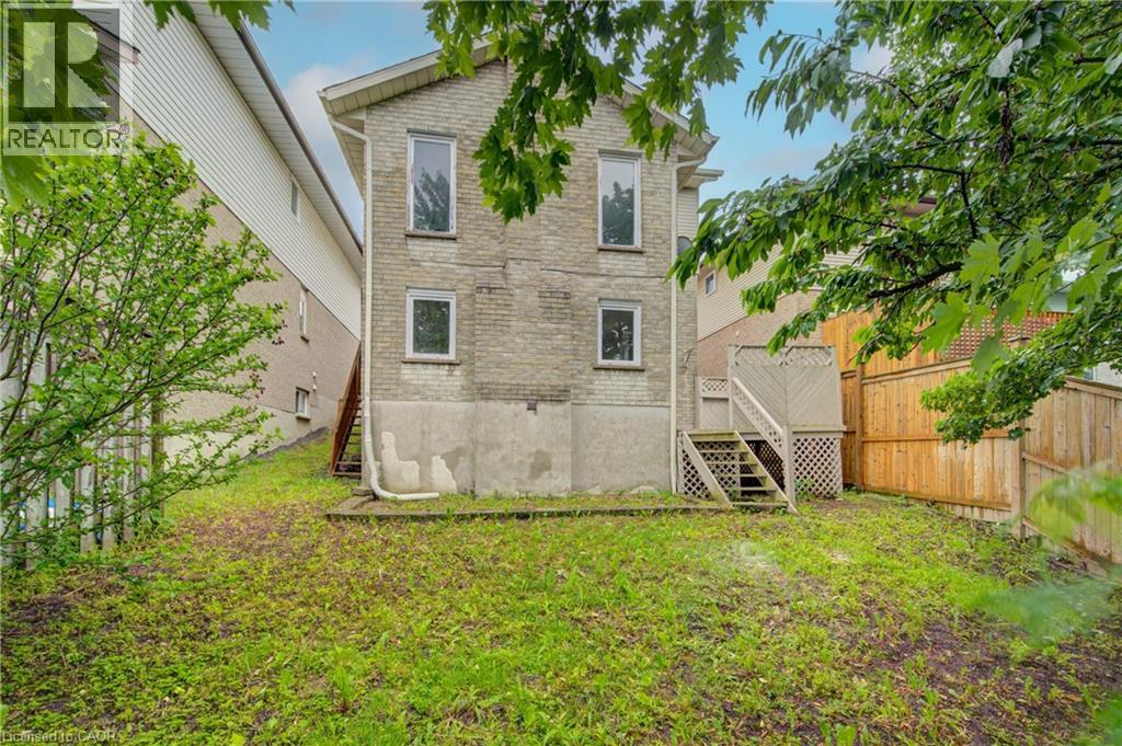 379 Veronica Drive, Kitchener, Ontario  N2A 2R8 - Photo 26 - 40839773