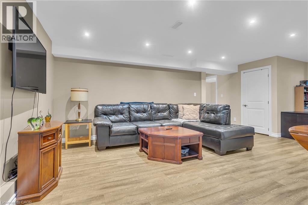 54 Pebble Beach Court, Woodstock, Ontario  N4S 8X2 - Photo 24 - 40840188