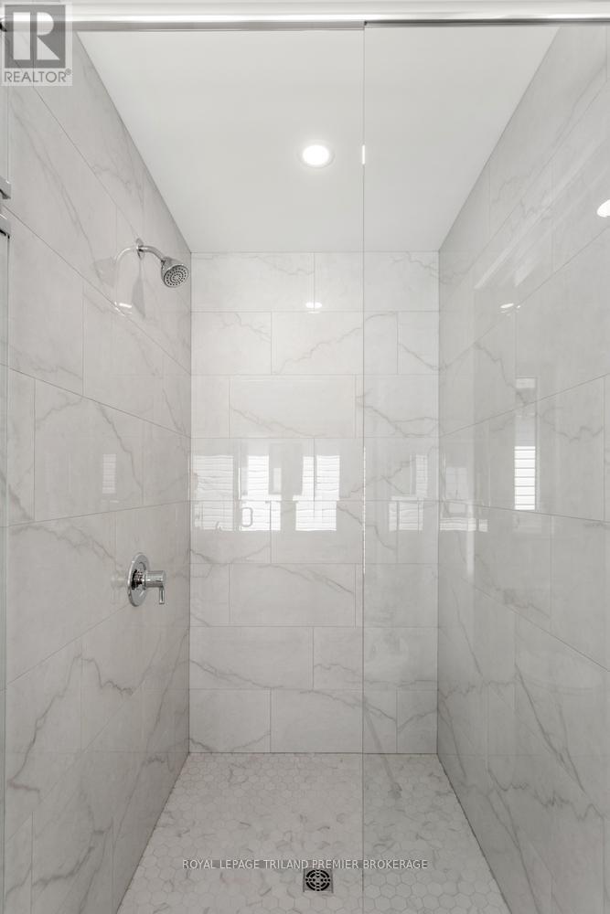 1378 Bush Hill Link, London North, Ontario  N6G 0X6 - Photo 37 - X13449462