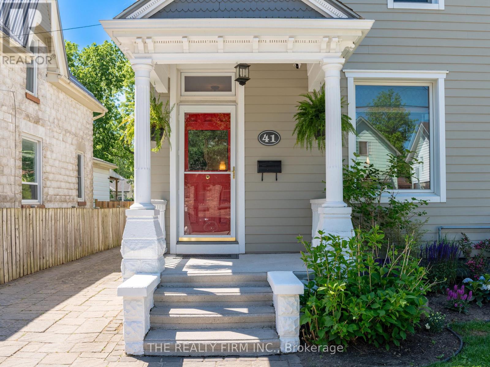 41 Askin Street, London South (South F), Ontario  N6C 1E5 - Photo 2 - X13449470