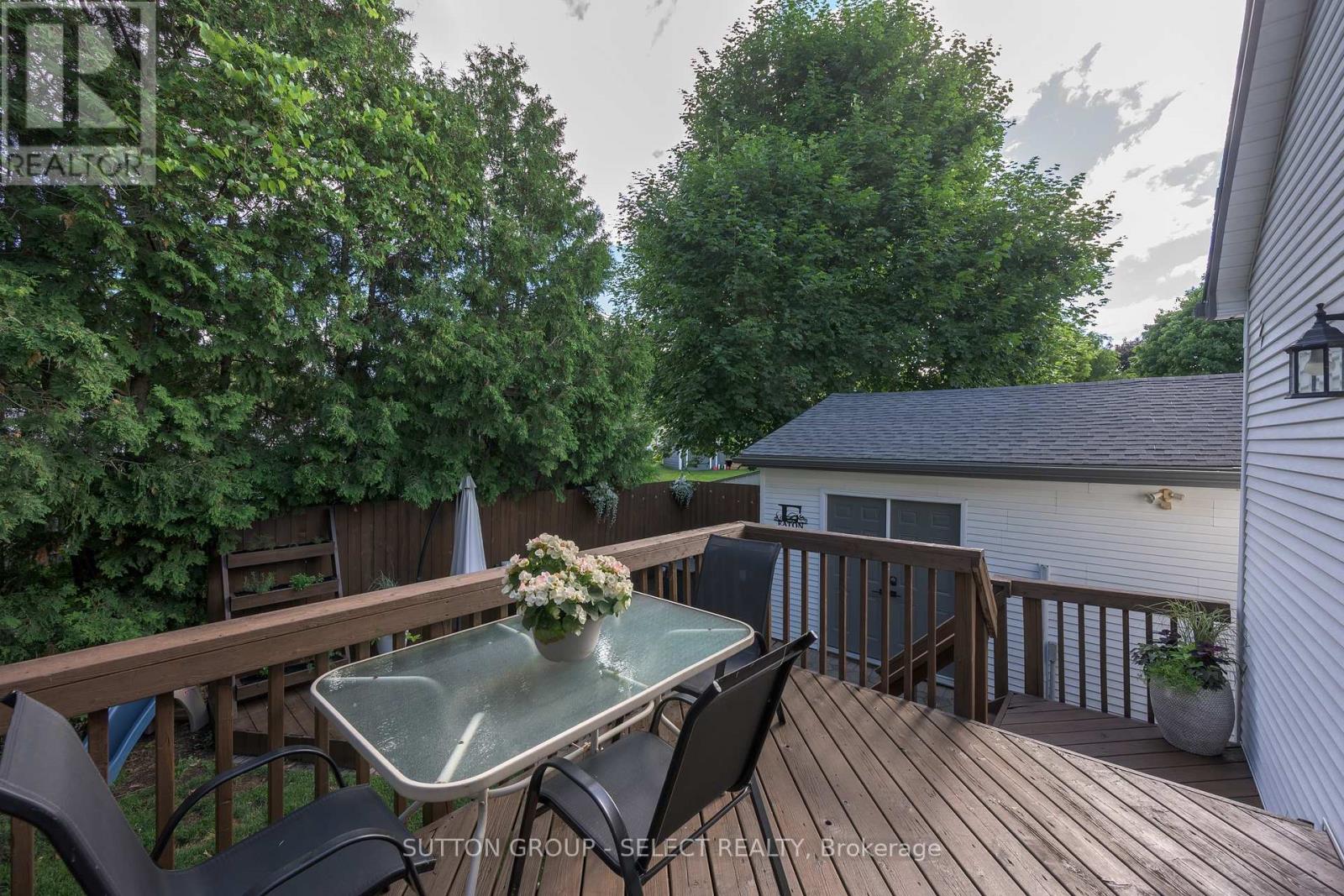 152 Elm Street, St. Thomas, Ontario  N5R 1J3 - Photo 29 - X13449496